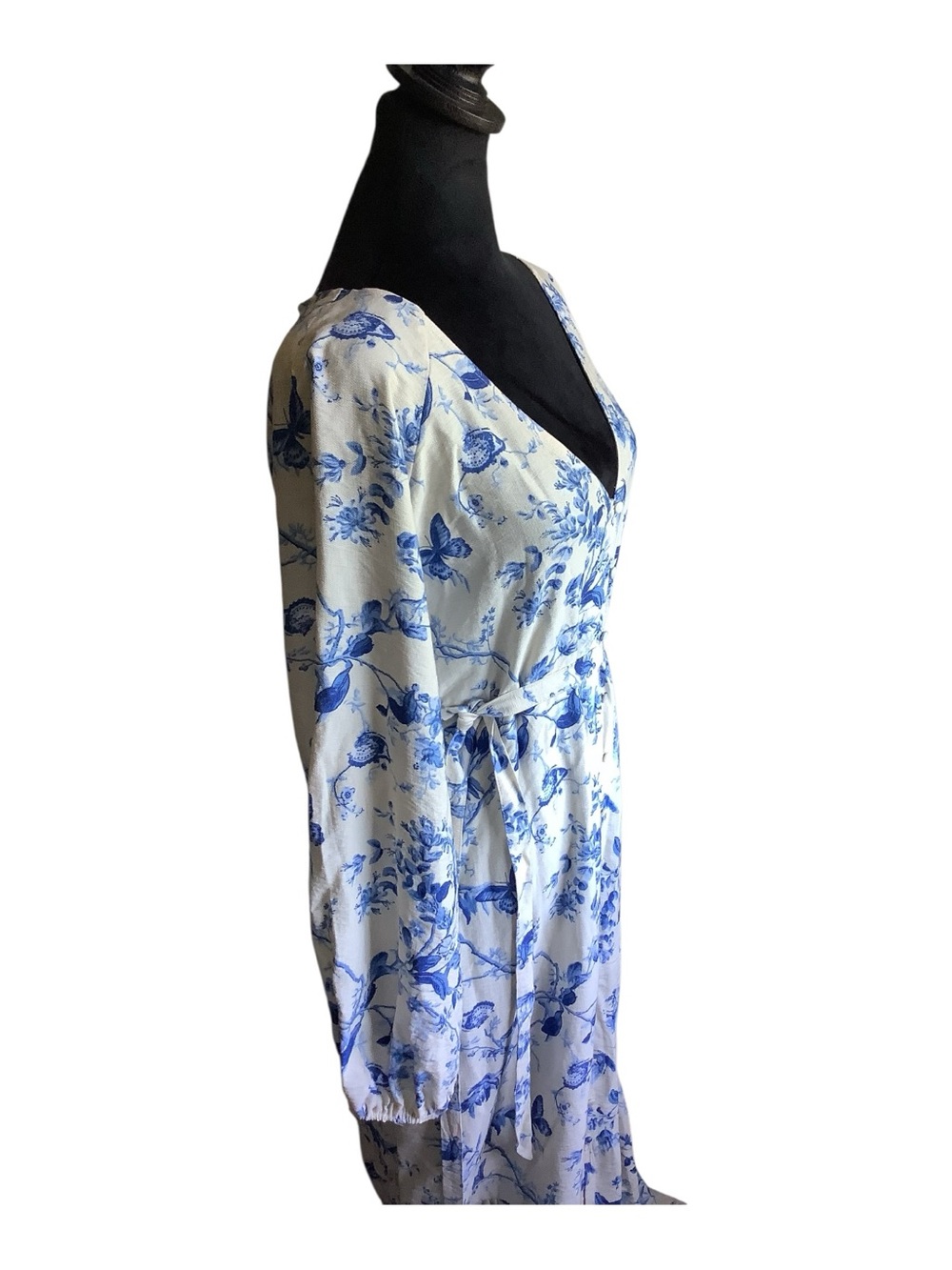 H&M Ivory White Blue Floral Butterfly Maxi Kaftan Dress Size M - Picture 4 of 9